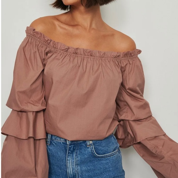 NWT NA-KD.com Organic Flounce Off Shoulder Blouse in Pink - Picture 7 of 7
